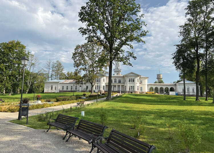 Turistus apgyvendinančių įstaigų vis dar trūksta