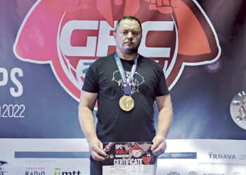 Iš Slovakijos grįžo su auksu