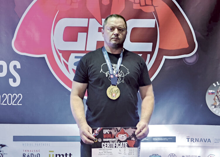 Iš Slovakijos grįžo su auksu