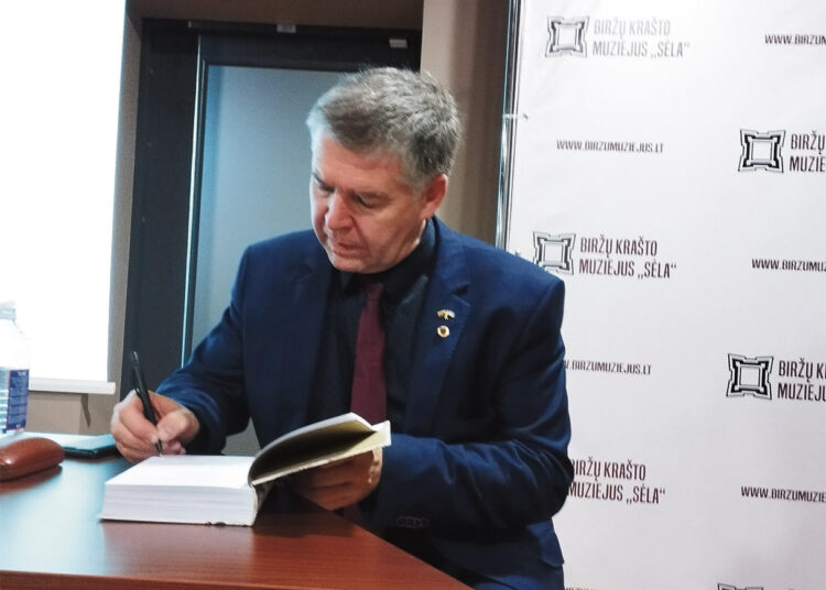 Ar Lietuva išlaikė karybos egzaminus?