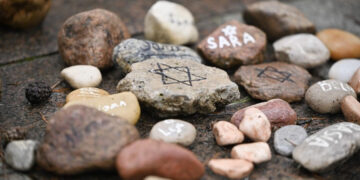 Kur iš tiesų buvo inteligentija per žydų žudynes Lietuvoje?