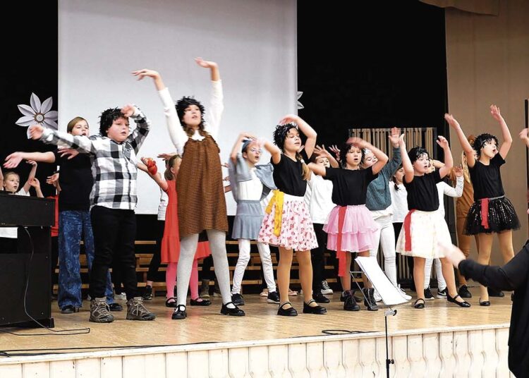 Operytės gastrolės