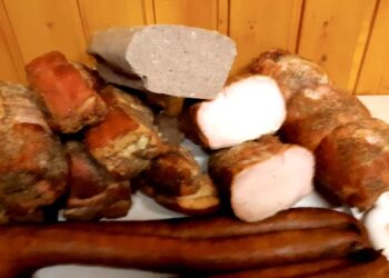 Pirkėjus vilioja ir firmine kepenine