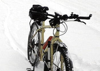 Dviračių taką valys, bet ne kaip kelius