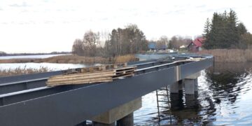 Ekspertai pateikė išvadą apie tilto polius