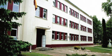 Tualeto ar elektroninių cigarečių garinimo būtinybė?