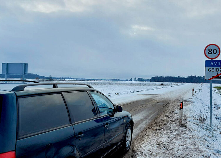 Kelininkai neguodžia ir prašo supratimo