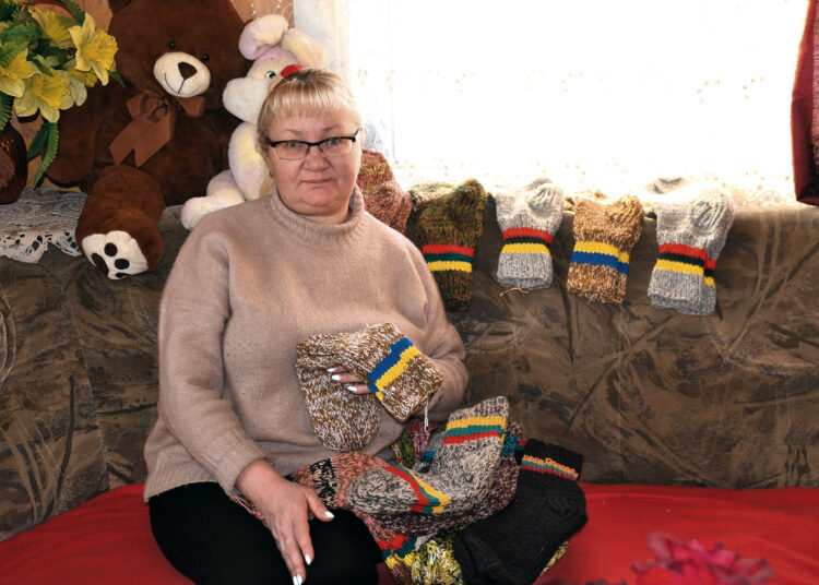 Šiltos kojinės – su Lietuvos ir Ukrainos vėliavomis