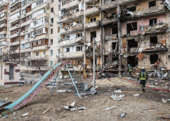 Pabėgėliai apklausiami tyrime dėl karo nusikaltimų