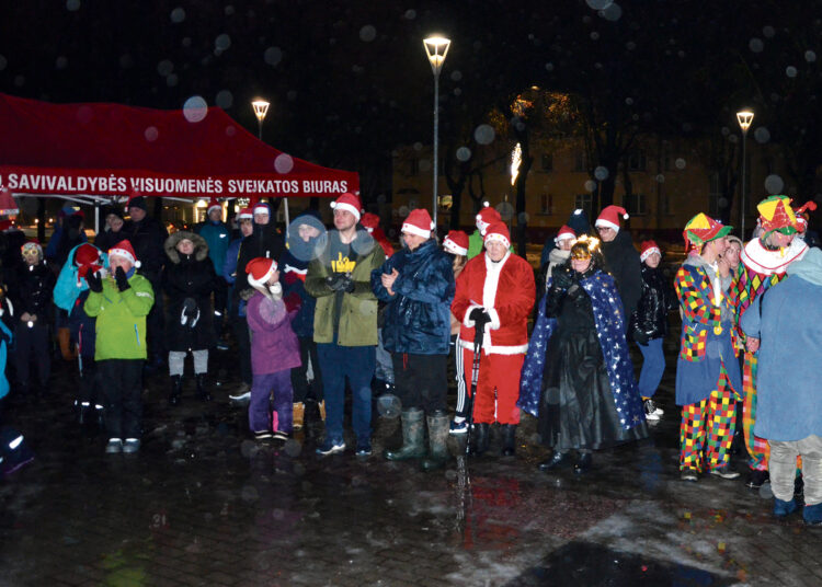 Lietus ir ledas šventinio bėgimo nesužlugdė