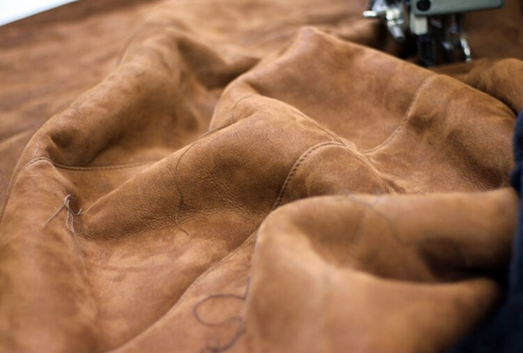 Kokybiški audiniai įvairiems rūbams siūti