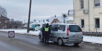 Tikrinimo metu sustabdytas neblaivus vairuotojas