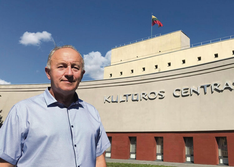 Kinas Biržuose yra, tik be popkorno