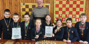 Šachmatų dvikovoje nugalėjo „Aušros“ moksleiviai
