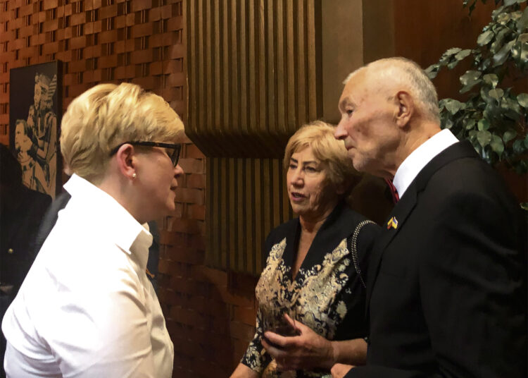 Lietuvai ypatingą dieną – Manto Kvedaravičiaus filmo „Mariupolis 2“ premjera