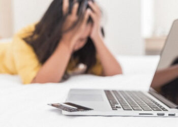 Internete reikia būti budriems: sukčiai gaudo aukas