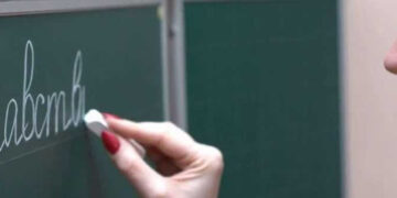 Sumažėjo besimokančiųjų rusų kalbos