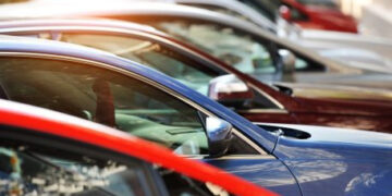 Seni savivaldybės automobiliai keliaus į Ukrainą