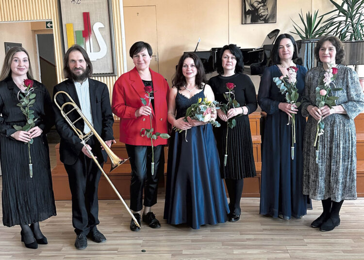 Muzikinės pedagoginės veiklos jubiliejus – dar vienas laiptelis siekti tobulėti ir augti