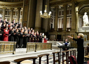Mišrus kamerinis choras VIKTORIJA. Misija Paryžiuje