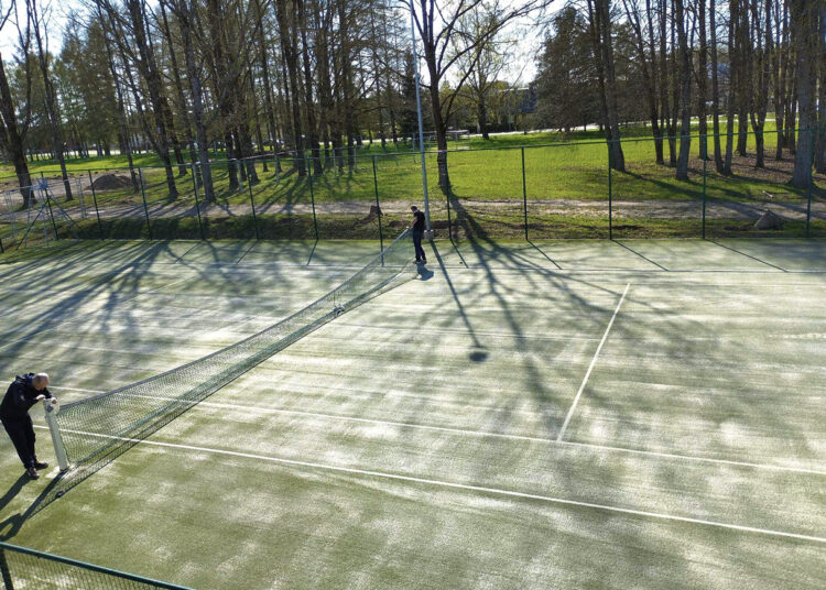 Pradedamas teniso sezonas