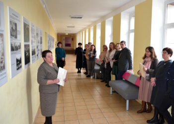 Istoriją galima pažinti ir nuo sienų