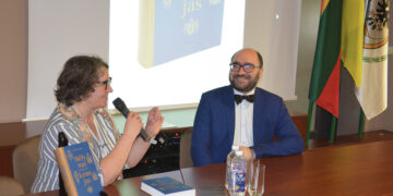 Mėlynas kraujas. Dingusio luomo istorijos