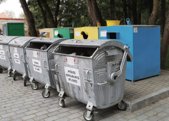 Kas ir kokiu būdu skaičiuoja atliekų konteinerius?