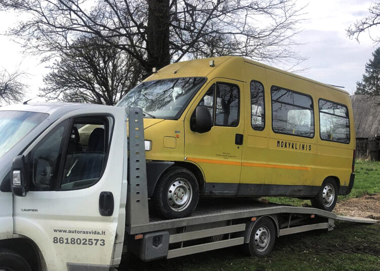 Humanitarinės pagalbos krovinys jau perduotas vežėjui