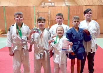 Imtynininkai grūmėsi trimis frontais