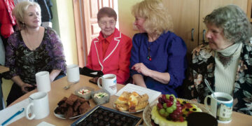 Literatai mokėsi rašyti… akrostichą