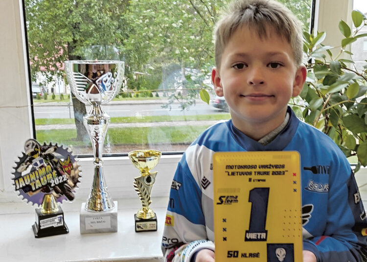 Pirmoko Arieliaus pasiekimai