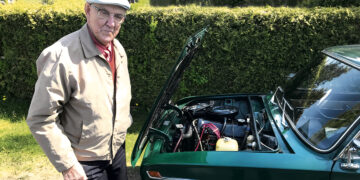 Tuo pačiu automobiliu važinėja jau pusšimtį metų