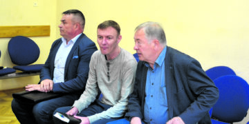 Kaltinamieji norėtų platesnių kriminalinės žvalgybos užfiksuotų pokalbių