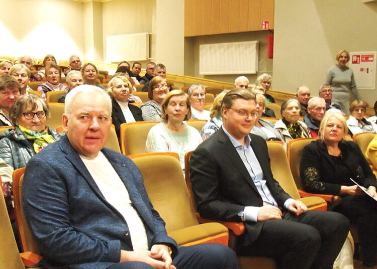 Daug šviesos ir šilumos Neįgaliųjų draugijos konferencijoje