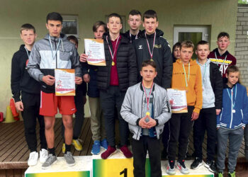 Įvyko moksleivių trikovės ir keturkovės varžybos