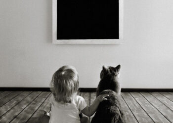 Nepamirškite: juoda spalva madingiausia