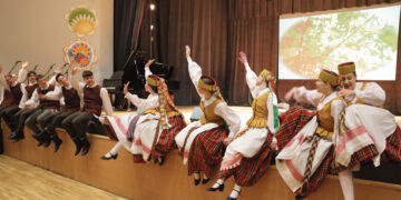 Užaugom tavo išsūpuoti