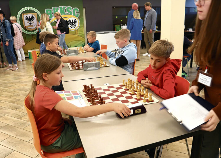 Per Biržus nuvilnijo šachmatų fiesta