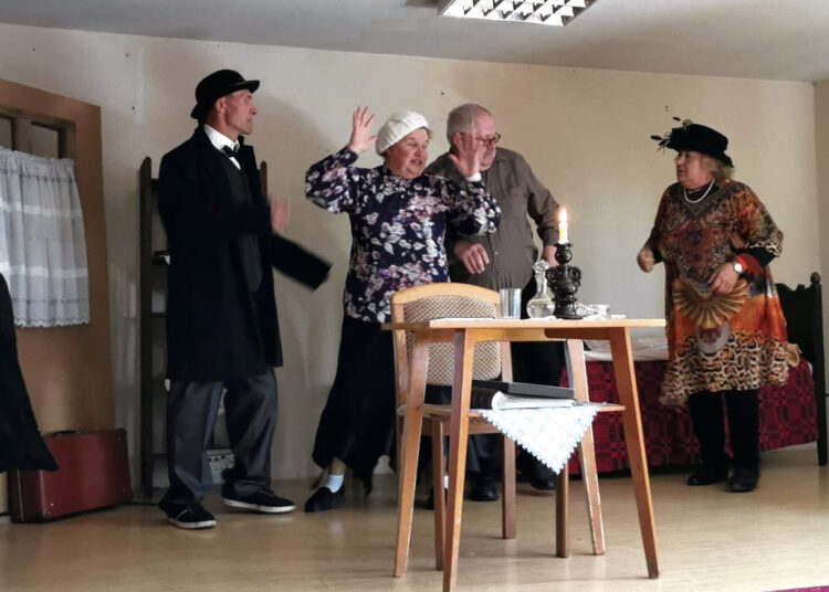 Šiekštininkų bendruomenė sveikino mamas