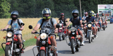 Senų motociklų entuziastai džiugins biržiečius ir latvius
