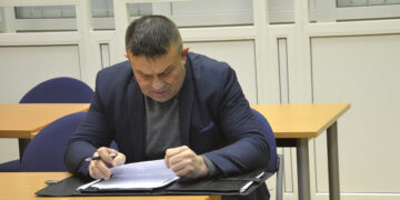 Teisiamas „atgimė“, kad rūpintųsi naujais specialistais?