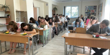 Abiturientų prioritetas – lietuvių ir anglų kalbų brandos egzaminai