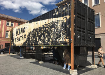 Paroda „Kino teatras – slėptuvė nuo gyvenimo“ atkeliauja į Biržus