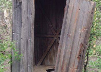 Vietoj rezervuaro – išmatų kibiriukas