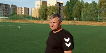 Sprintas, fleita, karinis rengimas – kelio vingiai, vedę į futbolo aikštę