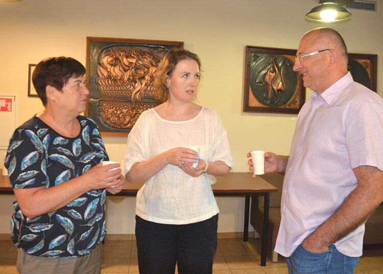 Politikai atsisako imti atlygį už liepą