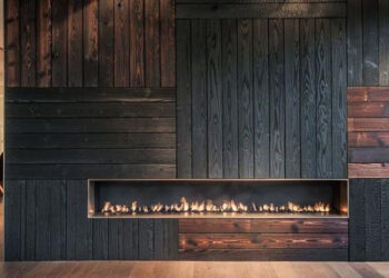 Degintos medienos priežiūra su alyva