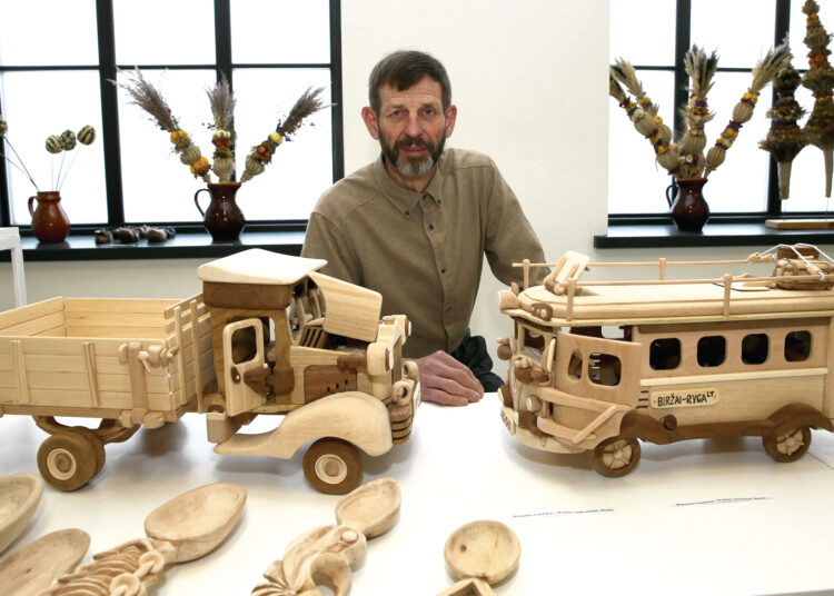 Medinių žaislų kūrėjui – respublikiniai laurai