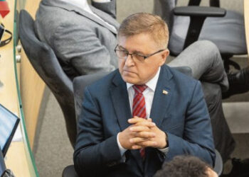 Biržiečių rinktas parlamentaras V. Valkiūnas vėl prisišnekėjo